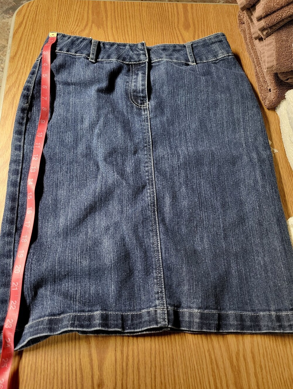 Womens Sz8 Denim Skirt Knee Length Great Condition